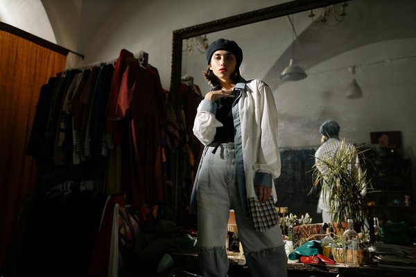 Décryptage : L'influence secrète des stylistes de stars sur les tendances mode